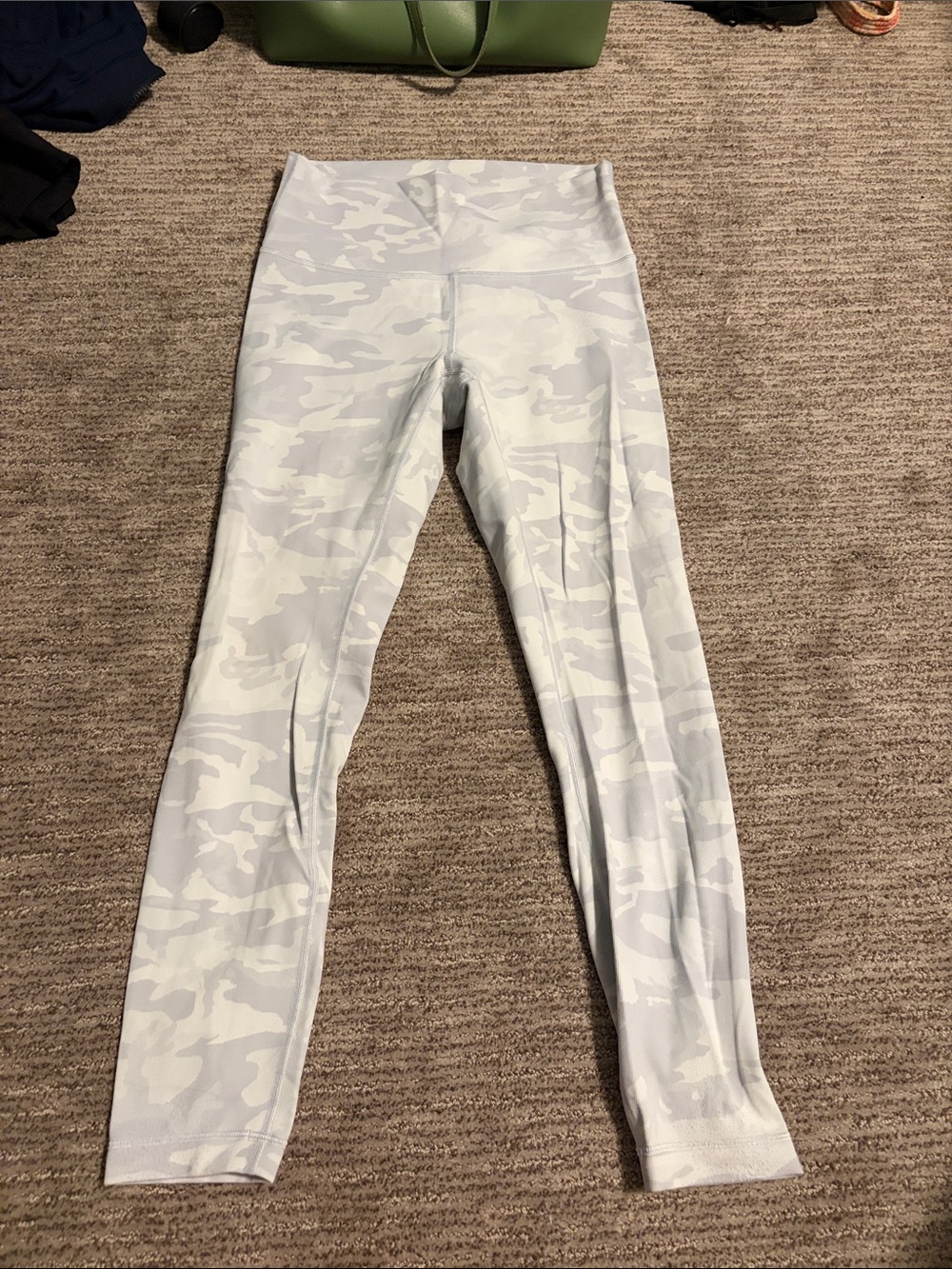 Lululemon Camo wunder under leggings